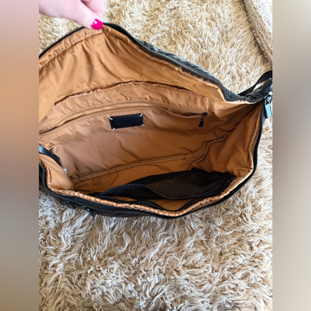 Caraa belt bag